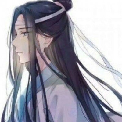王楚钦手磕到球台